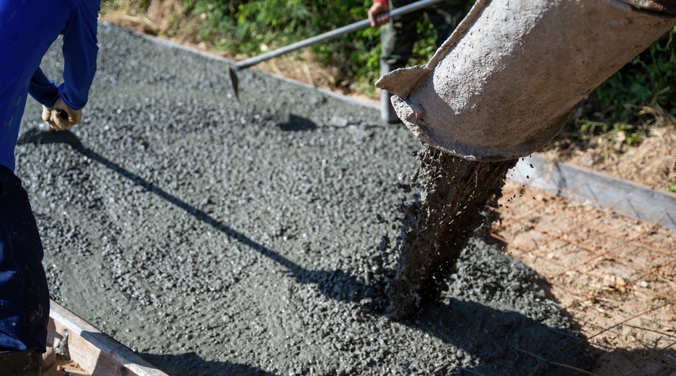 Concrete workers pouring concrete steps with rebar reinforcement in Cupertino, CA
